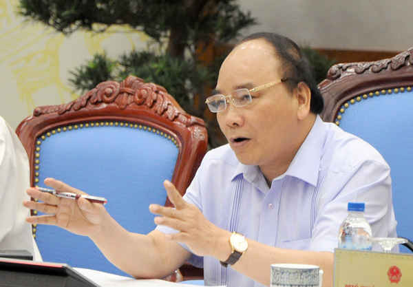 Thủ tướng Chính phủ Nguyễn Xuân Phúc phát biểu chỉ đạo tại Hội nghị. 