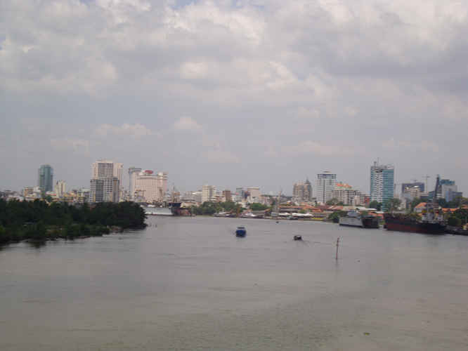 Giai đoạn 2011 - 2015, chất lượng môi trường nước trên sông Sài Gòn đang có dấu hiệu suy giảm