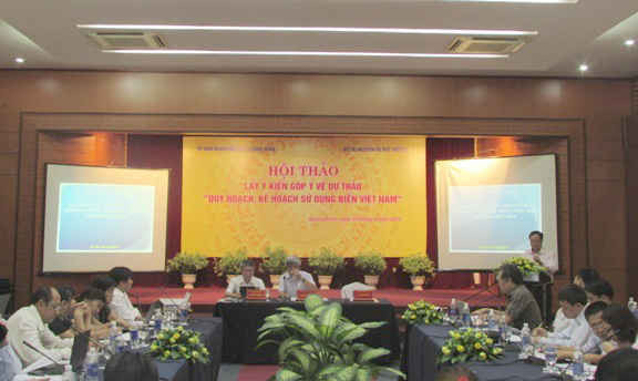 oàn cảnh buổi hội thảo diễn ra tại thành phố Đồng Hới(Quảng Bình)