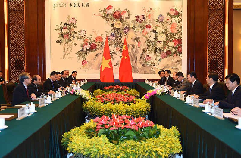  Toàn cảnh cuộc hội kiến giữa Thủ tướng Chính phủ Nguyễn Xuân Phúc và Phó Thủ tướng Quốc vụ viện nước CHND Trung Hoa Trương Cao Lệ.
