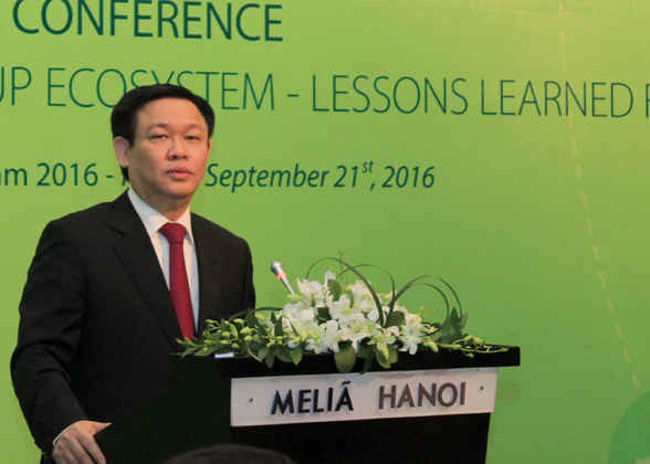 Phó Thủ tướng Vương Đình Huệ phát biểu tại hội thảo