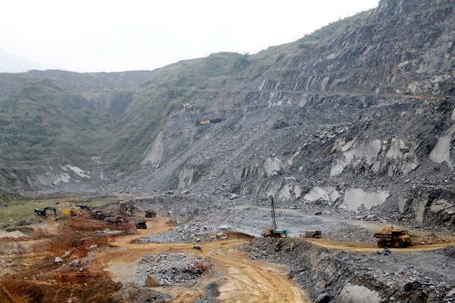 3: Vấn đề hoàn nguyên sau khai thác khoáng sản chưa được DN trên địa bàn tỉnh Lào Cai chú trọng.