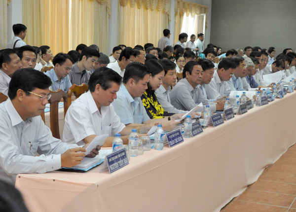 Lãnh đạo các tỉnh ĐBSCL tham dự hội nghị