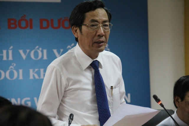 Đồng chí Thuận Hữu, Chủ tịch Hội Nhà báo Việt Nam phát biểu tại buổi khai mạc