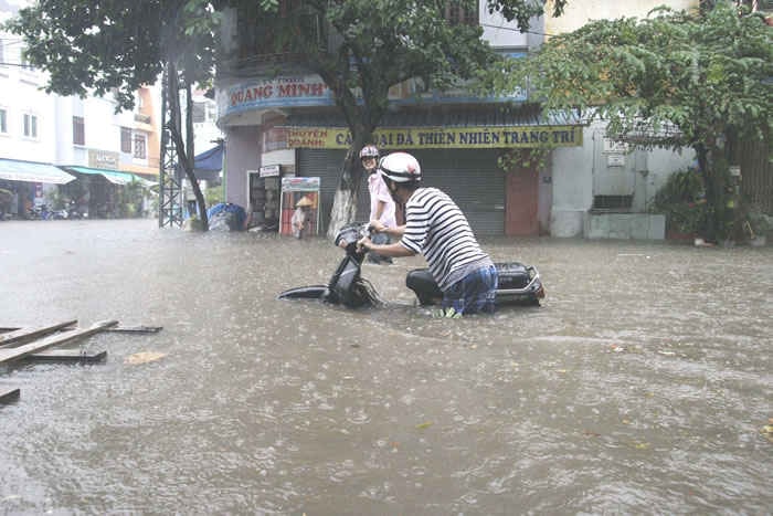 Thành phố Đà Nẵng còn tồn tại đến 50 điểm ngập úng và có những điểm ngập nặng vẫn không thuyên giảm