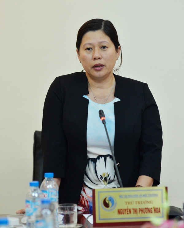 Thứ trưởng Bộ TN&MT Nguyễn Thị Phương Hoa phát biểu tại buổi Lễ