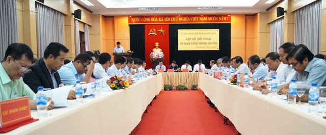 Quang cảnh buổi gặp gỡ, đối thoại với doanh nghiệp trên địa bàn tỉnh Quảng Ngãi