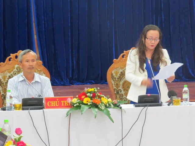 Bà Lê Thị Tuyết Hạnh- Phó Giám đốc Sở TN&MT tỉnh Quảng Nam phát biểu tại buổi họp báo