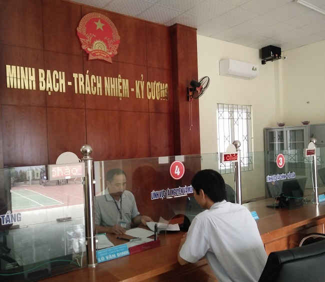 Bộ phận một cửa hiện đại tại UBND huyện Yên Châu, tỉnh Sơn La