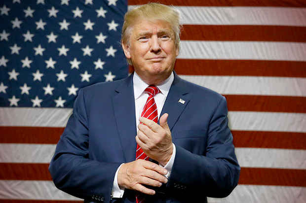 Ngài Donald Trump được bầu làm Tổng thống Hợp chúng quốc Hoa Kỳ.