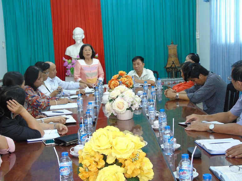 Bà Lê Thị Thu - phó chủ tịch hội bảo vệ quyền trẻ em Việt Nam, Nguyên Bộ trưởng,Chủ nhiệm Ủy ban dân số,Gia đình &Trẻ em thống kê tình trạng đuối nước trong cả nước