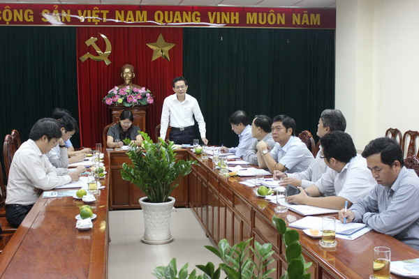 Phó Chủ tịch UBND tỉnh Đồng Nai Võ Văn Chánh phát biểu tại buổi làm việc