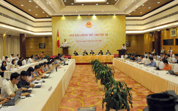 Quang cảnh buổi họp báo chiều 22/11 tại Hà Nội. Ảnh: Việt Hùng