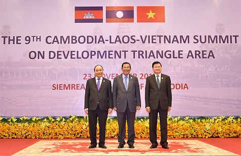 Thủ tướng ba nước Campuchia, Lào và Việt Nam dự Hội nghị cấp cao CLV 9. Ảnh: VGP