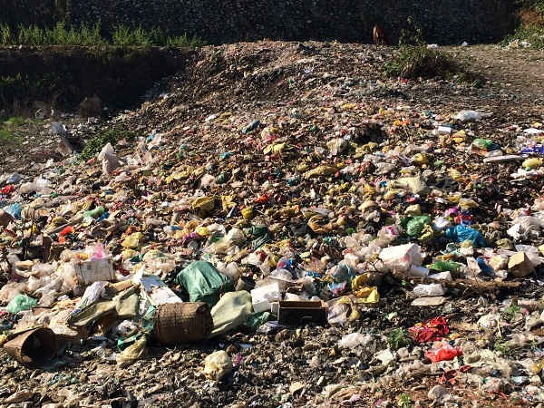 Bãi chôn lấp rác tiền tỷ hóa bãi phơi rác