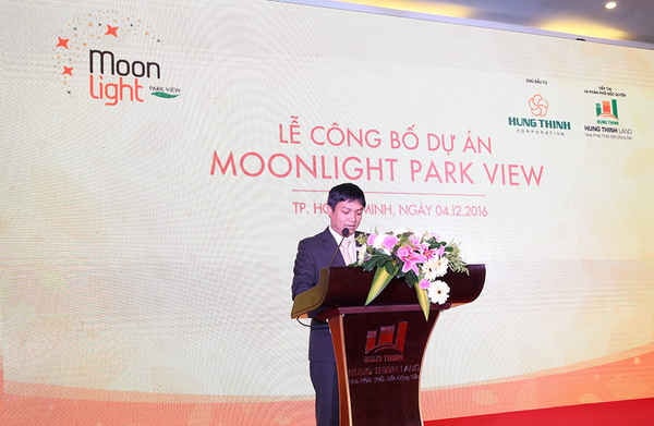 Ông Trần Tựu – Phó Tổng Giám đốc Đầu tư Hung Thinh Corp phát biểu khai mạc và giới thiệu dự án Moonlight Park View