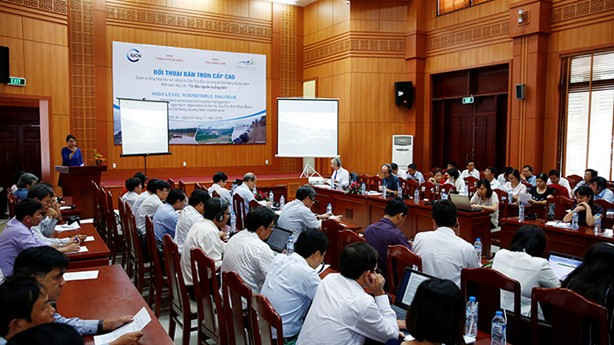 Đối thoại bàn tròn về cơ chế phối hợp quản lý tổng hợp lưu vực sông Vu Gia - Thu Bồn giữa tỉnh Quảng Nam và TP. Đà Nẵng vừa được tổ chức tại Hội An