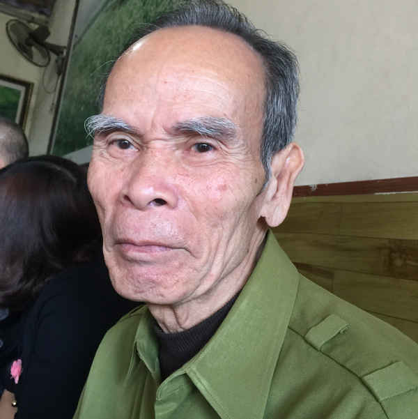 Trong những năm tháng đau khổ nhất của cuộc đời mình, ông Đặng Mạnh Hải, người cựu chiến sỹ cách mạng bị địch bắt tù đày ở nhà lao Phú Quốc thời kỳ kháng chiến chống Mỹ, nay đã 75 tuổi đã bị chiếm dụng mảnh nương mà gia đình sử dụng ổn định từ năm 1989 đến nay