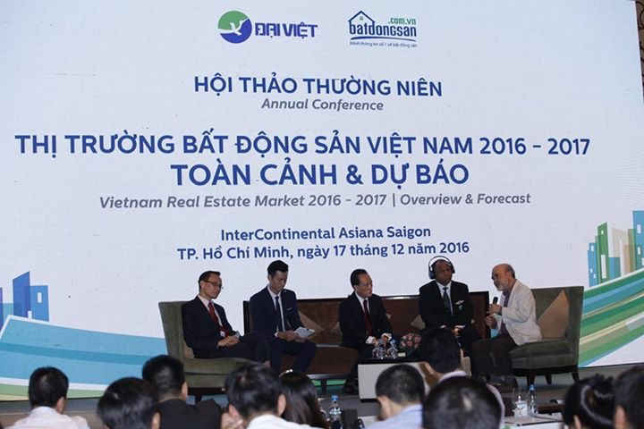 Các chuyên gia tọa đàm về thị trường BĐS Việt Nam