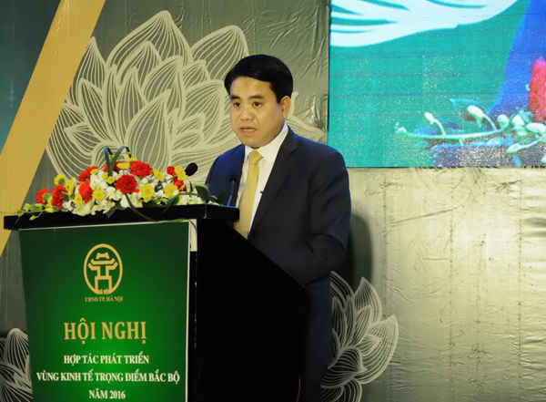 Đồng chí Nguyễn Đức Chung phát biểu bế mạc hội nghị