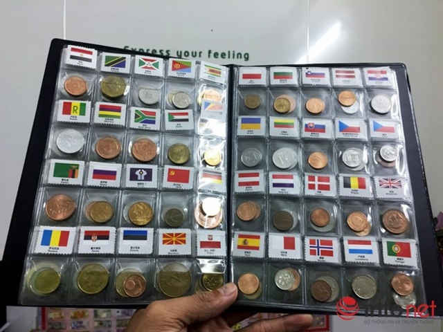 Bộ sưu tập tiền xu của 100 quốc gia này được bán với giá 1,2 triệu đồng. 