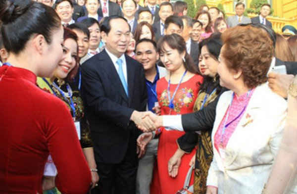 Chủ tịch nước đề nghị phải xây dựng đội ngũ doanh nhân Việt Nam ngày càng lớn mạnh, từng bước vươn ra thế giới
