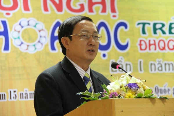 Ông Huỳnh Thành Đạt - Ủy viên Trung ương Đảng, Chủ tịch Hội đồng kiêm G ám đốc ĐH Quốc gia TP.HCM  