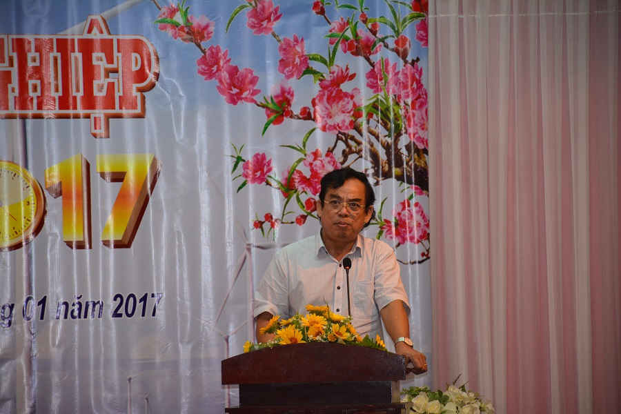Ông Dương Thành Trung - Chủ tịch UBND tỉnh chia sẽ trao đổi những phản ánh, khó khăn và vướng mắt nhằm tháo gỡ cho doanh nghiệp.