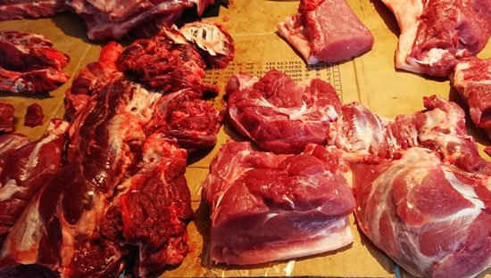  Thịt lợn, thịt bò tăng giá mạnh đầu năm mớ