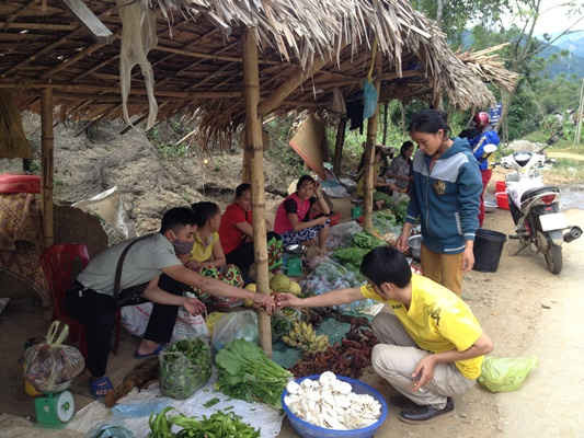 “Chợ” đặc sản của đồng bào Thái ở xã Châu Thôn (huyện Quế Phong)