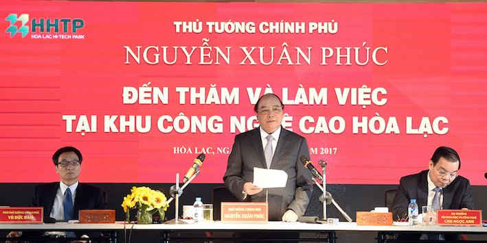 Thủ tướng Nguyễn Xuân Phúc làm việc với Ban Quản lý Khu CNC Hòa Lạc.