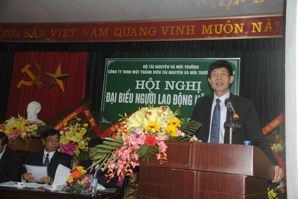 Ông Chu Phạm Ngọc Hiển, Thứ trưởng Bộ Tài nguyên & Môi trường phát biểu tại hội nghị