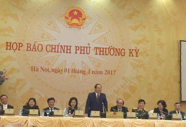 Bộ trưởng Bộ TT&TT Trương Minh Tuấn phát biểu tại buổi họp báo