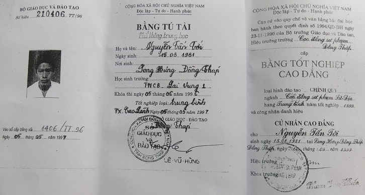  Các loại bằng cấp đều thể hiện thầy Nguyễn Tấn Tới sinh ngày 15/8/1981