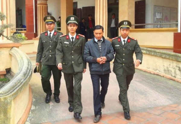 Đinh Trọng Tấn - Bí thư Đảng Ủy xã Quảng Lĩnh bị bắt giữ vào ngày 2/3 vừa qua