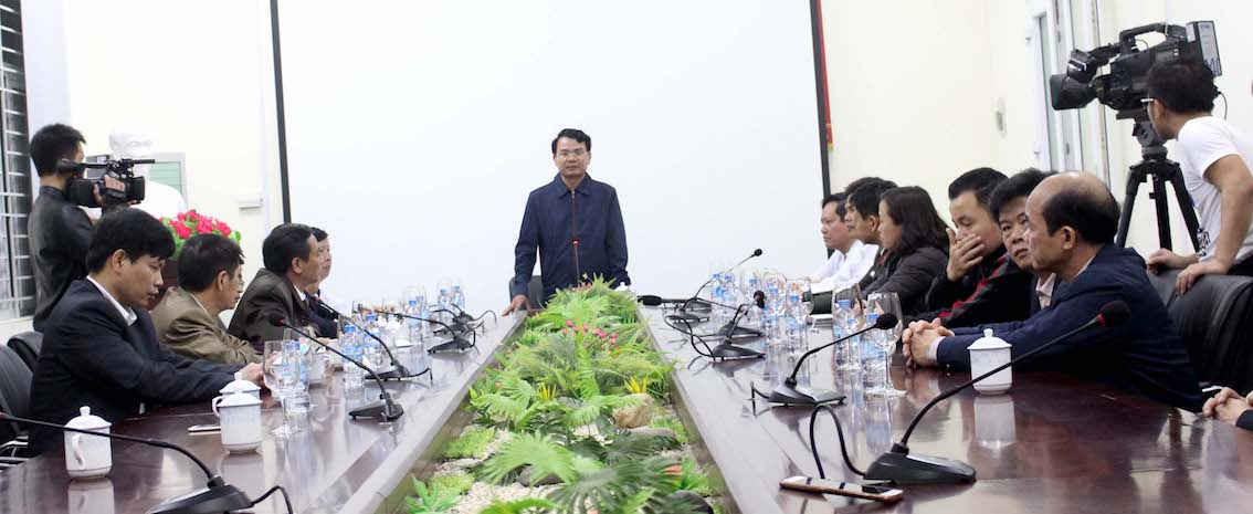 Ông Đặng Xuân Phong, Chủ tịch UBND tỉnh Lào Cai trong buổi họp báo