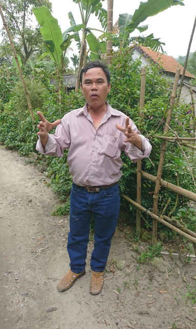 Ông Nguyễn Đắc Đồng phản ánh sự việc với phóng viên Báo Tài nguyên & Môi trường