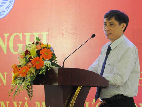 Chủ tịch UBND tỉnh Khánh Hòa Lê Đức Vinh phát biểu chào mừng Hội nghị