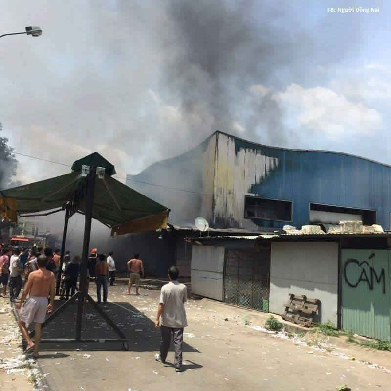 Hiện trường vụ cháy chợ Tân Biên, TP Biên Hòa