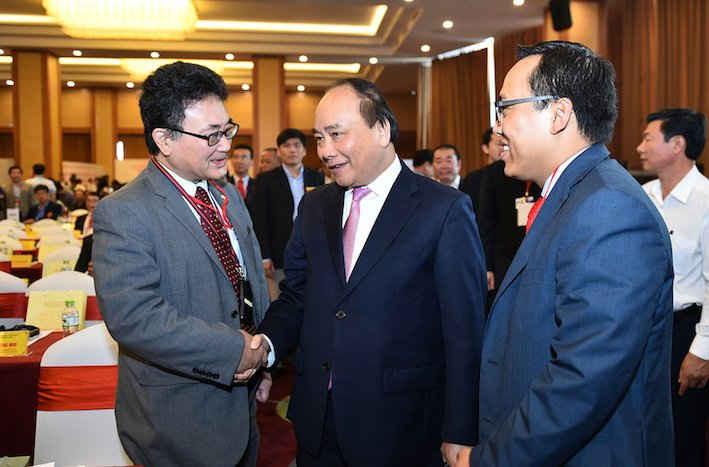Thủ tướng gặp gỡ các nhà đầu tư dự Hội nghị