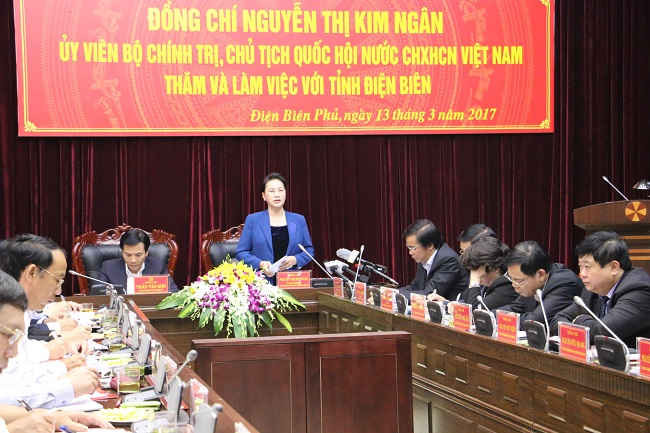 Đồng chí Nguyễn Thị Kim Ngân phát biểu chỉ đạo tại buổi làm việc với tỉnh Điện Biên