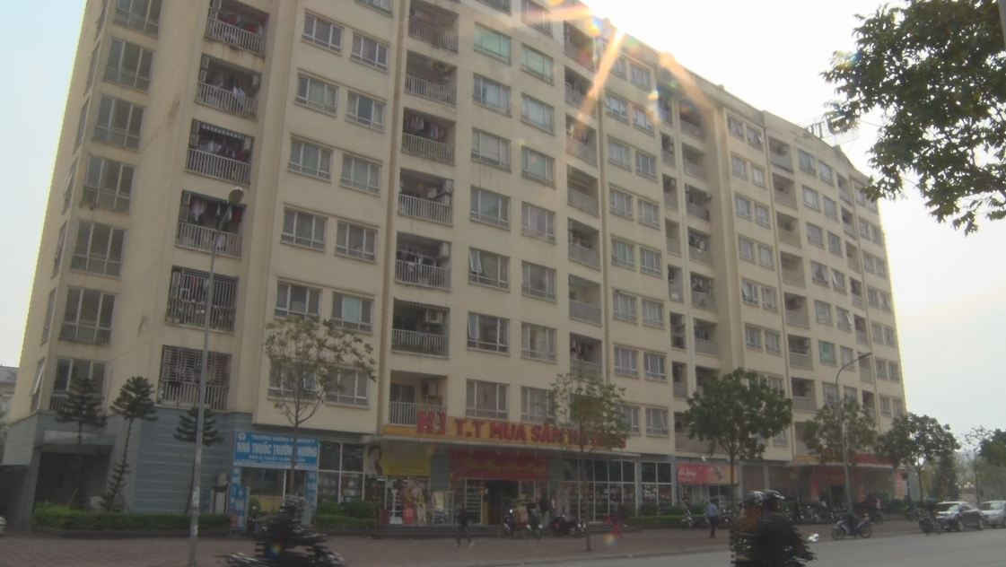 Công ty Thanh Bình tự ý cho thuê một nửa tầng 1 làm nhà hàng, siêu thị. 