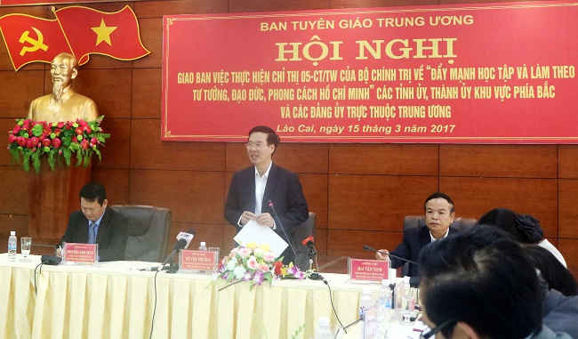 Ông Võ Văn Thưởng, Ủy viên Bộ Chính trị, Trưởng ban Tuyên giáo T.Ư phát biểu tại hội nghị.