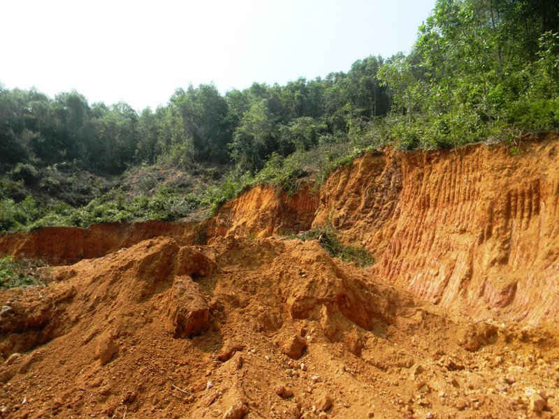 Việc khai thác đất trái phép của Công ty TNHH Thành Trí tại đập Tư Yên có nguy cơ mất an toàn Nhà máy thủy điện Phú Ninh