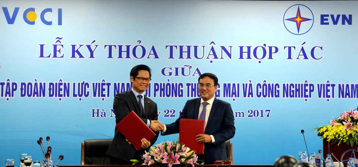 EVN sẽ cung cấp các thông tin theo yêu cầu của VCCI về tình hình cung ứng điện tại Việt Nam cũng như tại các địa phương, VCCI sẽ cung cấp thông tin về các ý kiến phản ánh của cộng đồng doanh nghiệp tại Việt Nam về việc cung cấp dịch vụ điện của EVN và các đơn vị thành viên.