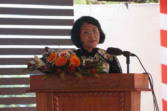 Phó Chủ tịch nước Đặng Thị Ngọc Thịnh phát biểu tại lễ kỷ niệm 40 năm ngày khởi công Đại công trình thủy nông Phú Ninh (1977-2017).