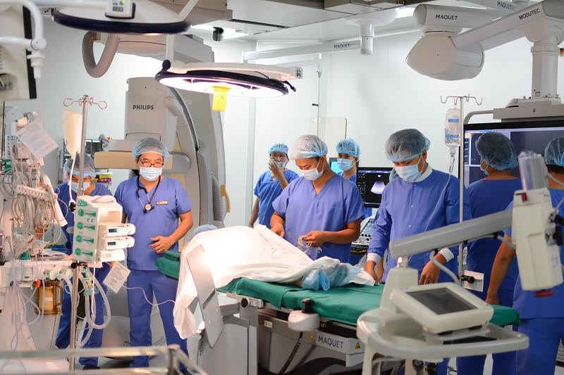 Để triển khai kỹ thuật can thiệp tim mạch hiện đại này, Bệnh viện VMCP đã đầu tư một hệ thống trang thiết bị tối tân và đào tạo nguồn nhân lực một cách bài bản