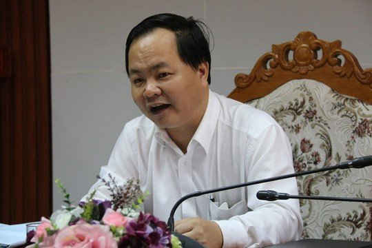 Ông Nguyễn Hồng Quang- Chánh Văn phòng UBND tỉnh, người phát ngôn của UBND tỉnh Quảng Nam trong buổi họp báo thông báo về kết luận vụ việc hút cát trộm tại Cửa Đại