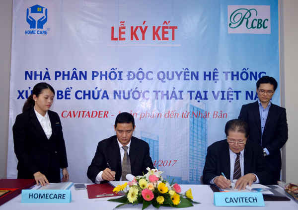 Lễ ký kết phân phối độc quyền hệ thống xử lý bể chứa nước thải Cavitader tại Việt Nam. 