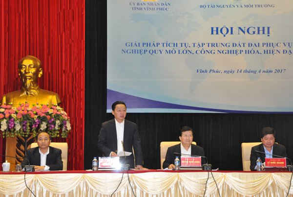Phát biểu tại Hội nghị, Bộ trưởng Bộ TN&MT Trần Hồng Hà cho rằng: 
